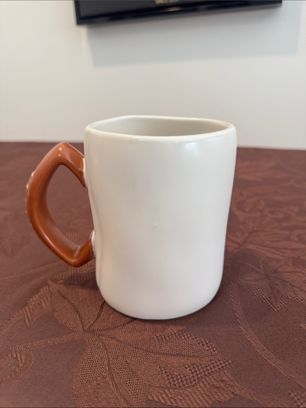 🏈🍂Rae Dunn Ceramic 'Football Season' Mug - - Picture 3 of 8